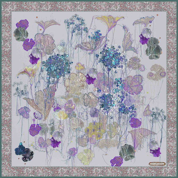 Spontaneous Geraniums in Grey & Lilac
